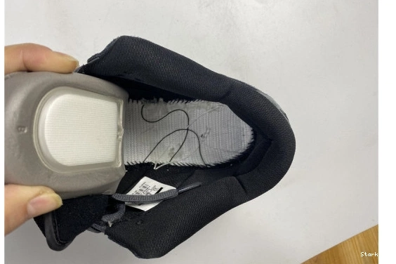 Dunk AR0778-001 Nike SB Low Dark Black Grey Gum 0713